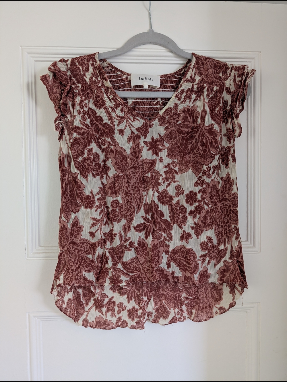 ba&sh Cream and Dusty Rose Floral V-Neck Ruffle Sleeve Top